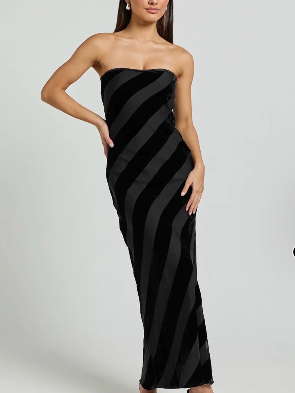 NWT Showpo striped dress
